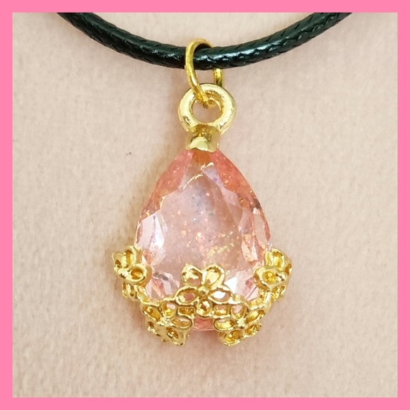 Necklace | Sparkle Pendant | Gorgeous, Glamourous & Glitzy 🩷 - Picture 4 of 11